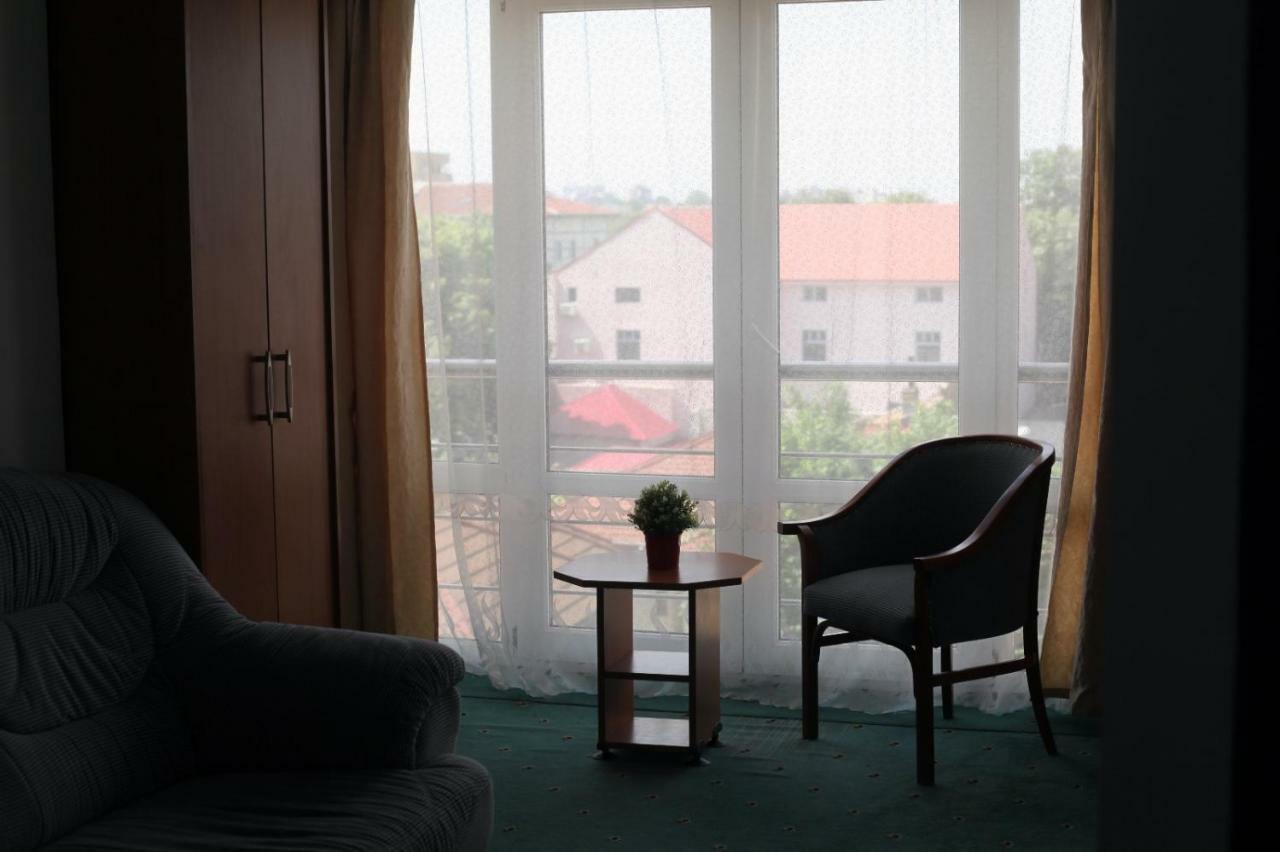 Jacob'S Hotel Constanta Luaran gambar