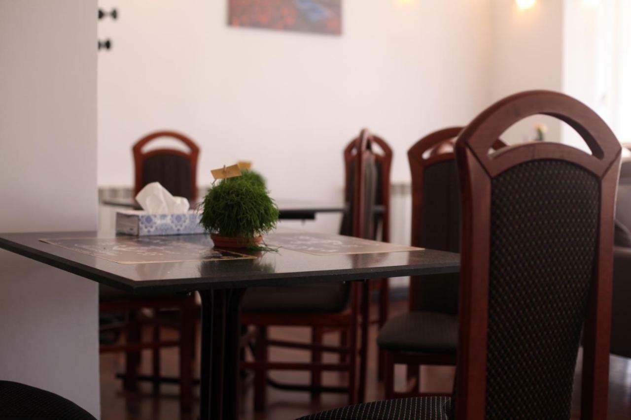 Jacob'S Hotel Constanta Luaran gambar